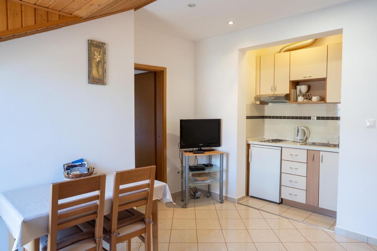 Apartment Liza *